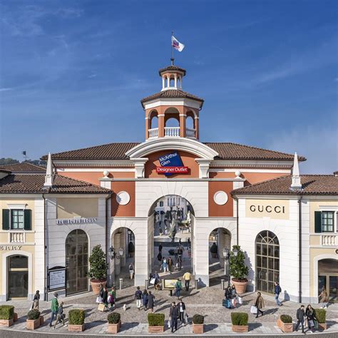 serravalle designer outlet gucci|serravalle designer outlet.